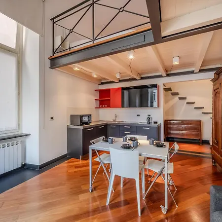 Center Chic Urban Retreat *