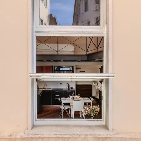 Center Chic Urban Retreat