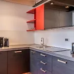 아파트 Center Chic Urban Retreat *