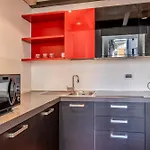 아파트 Center Chic Urban Retreat *