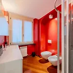 Center Chic Urban Retreat 아파트 *