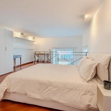 Center Chic Urban Retreat Genoa