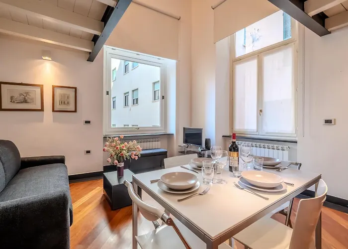 Apartment Center Chic Urban Retreat Genoa